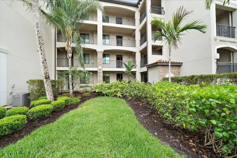 16814 Vardon Ter #106, FL