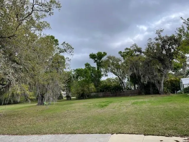 830 Taaga Pl, FL