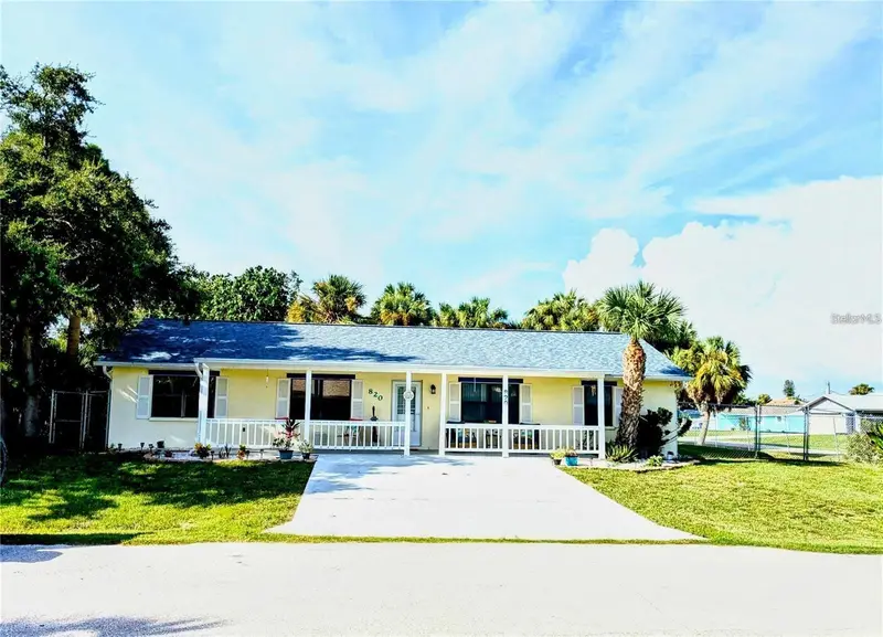 820 Coconut Rd, FL