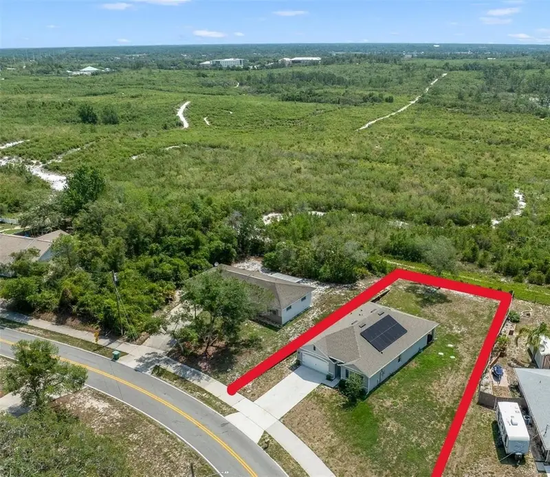 2135 E Old Mill Dr, FL