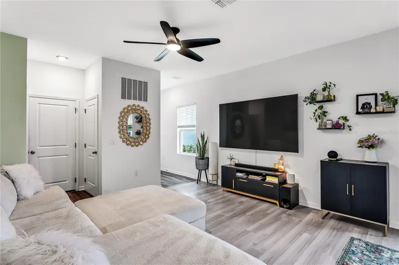 10459 Ladybug Cv, FL