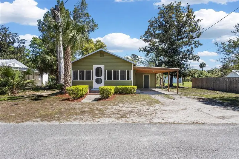 102 Ne 138th St, FL