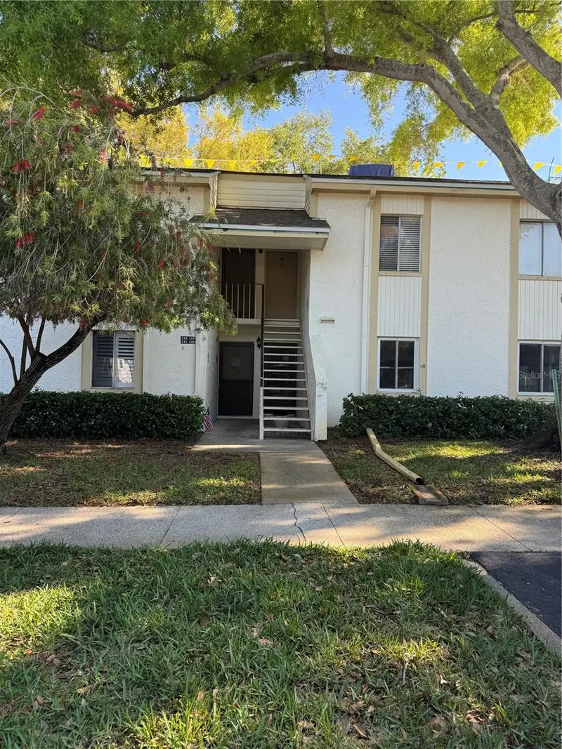 109 Pine Ct, FL