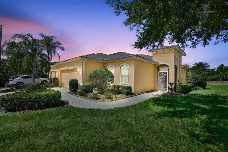 2423 Richmond Greens Ct, FL