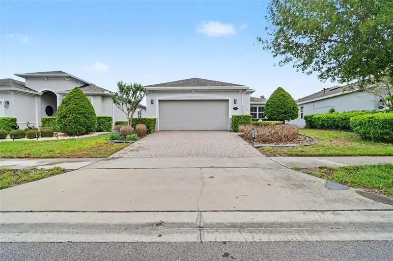 1011 Victoria Hills Dr S, FL