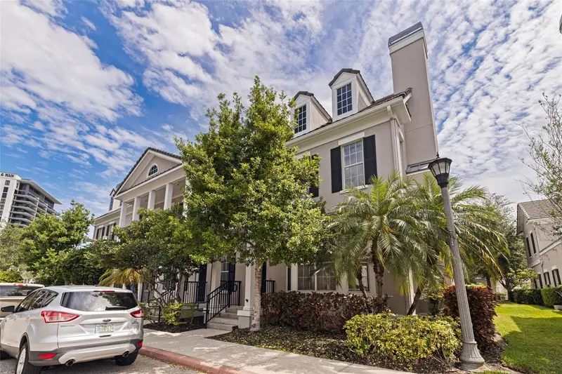 125 Commonwealth Ct N, FL