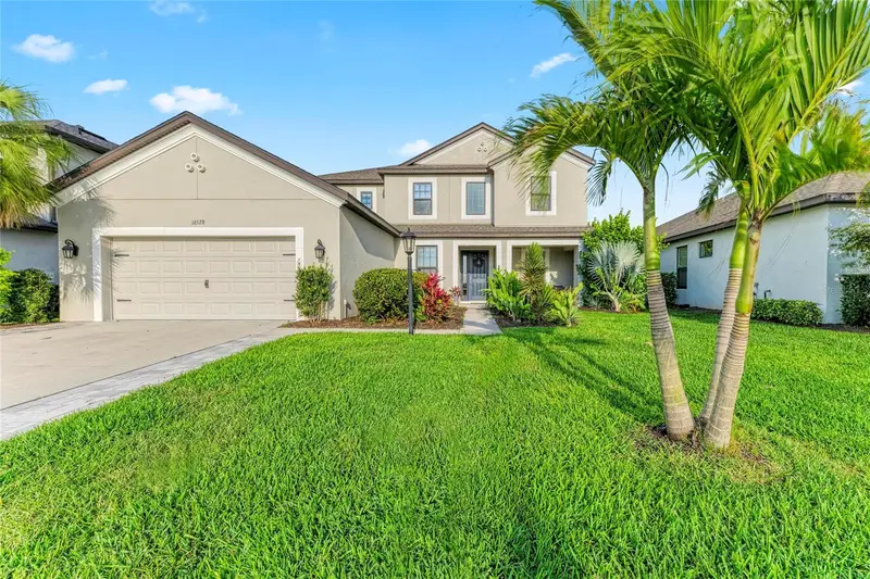 16528 Paynes Mill Dr, FL