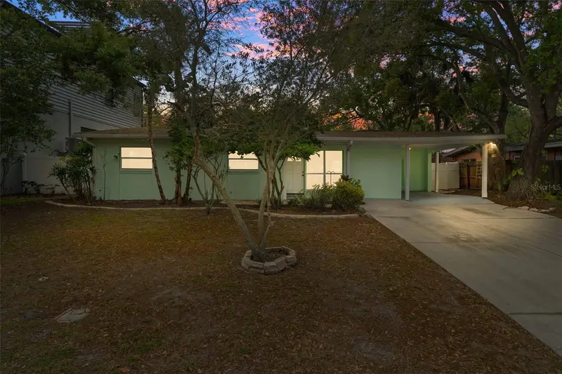 4808 W Euclid Ave, FL