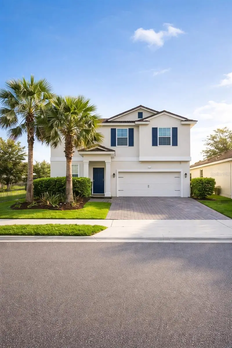 1187 Oak Bluff Dr, FL
