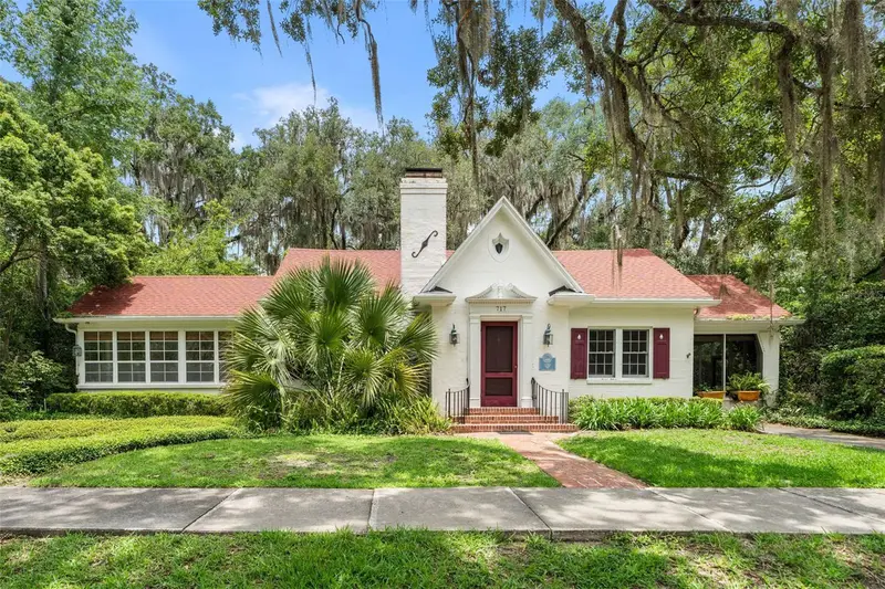 717 Ne Boulevard, FL