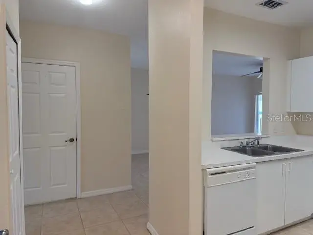 13208 Villa Vista Dr #201, FL