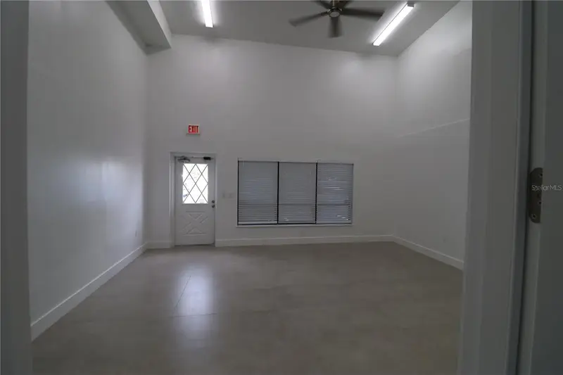 1225 Tamiami Trl #A8, FL