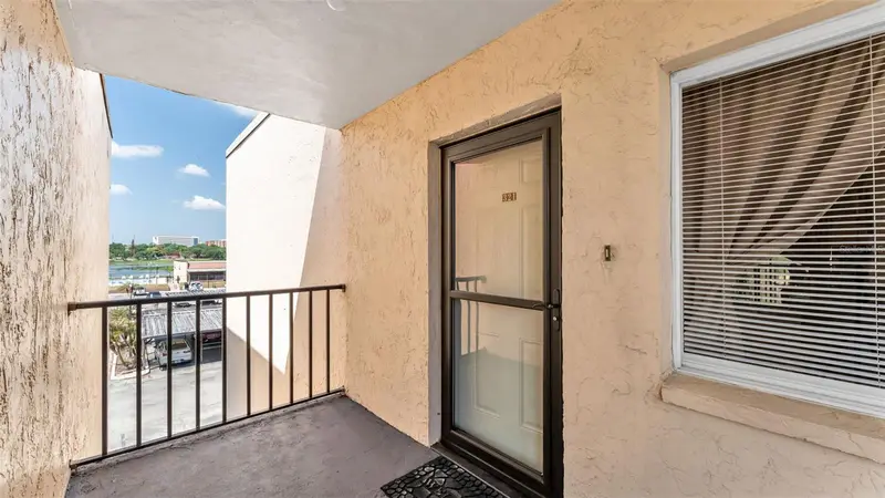 1130 N Lake Parker Ave #C321, FL