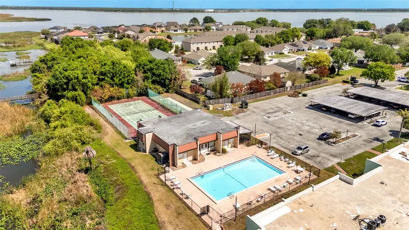 1130 N Lake Parker Ave #C321, FL