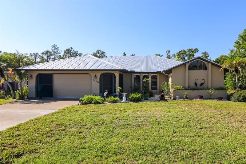 25431 Tevesine Ct, FL