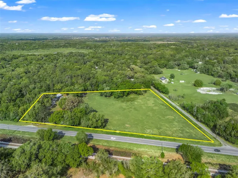 8234 S Us 301, FL