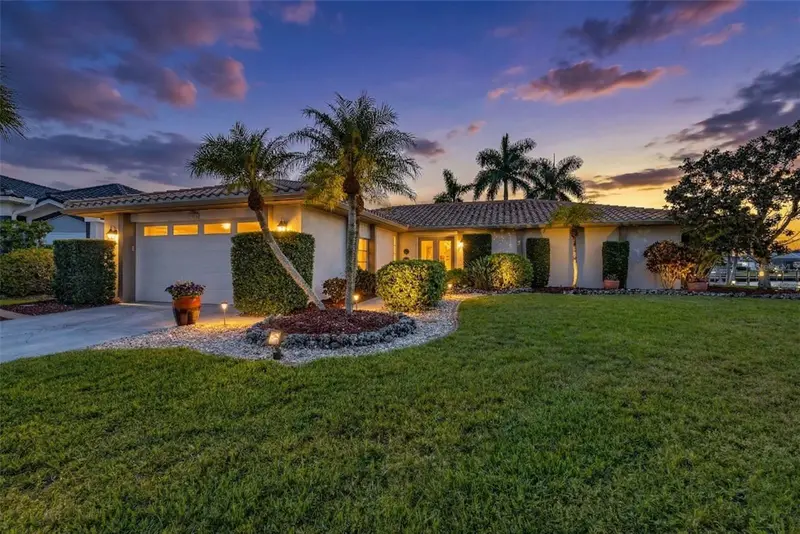 435 Caicos Dr, FL