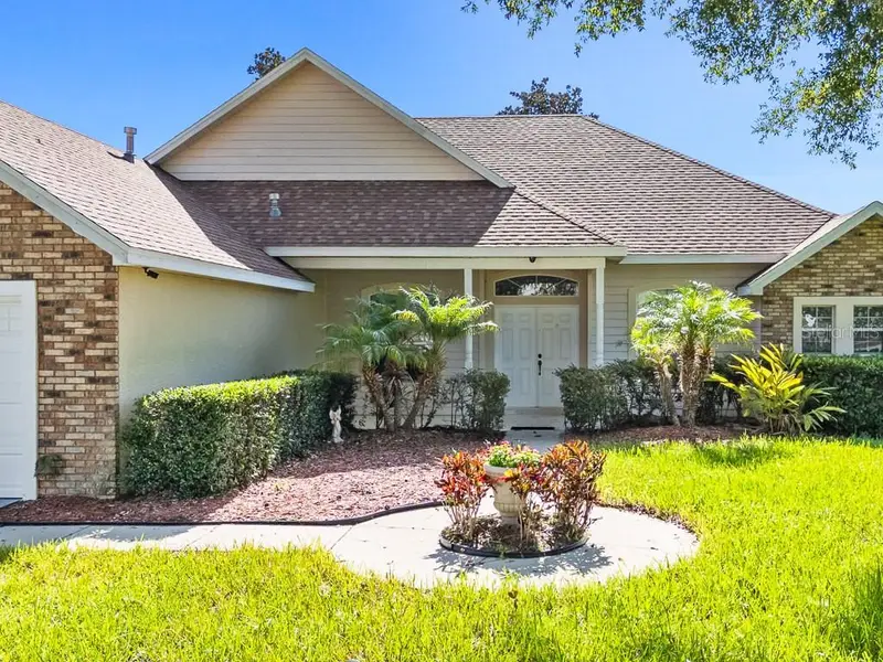 23024 Oak Prairie Cir, FL