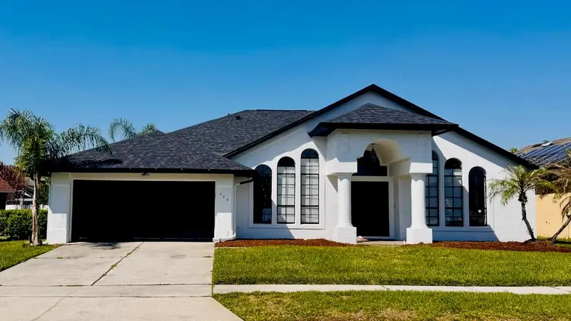 709 Hallowell Cir, FL