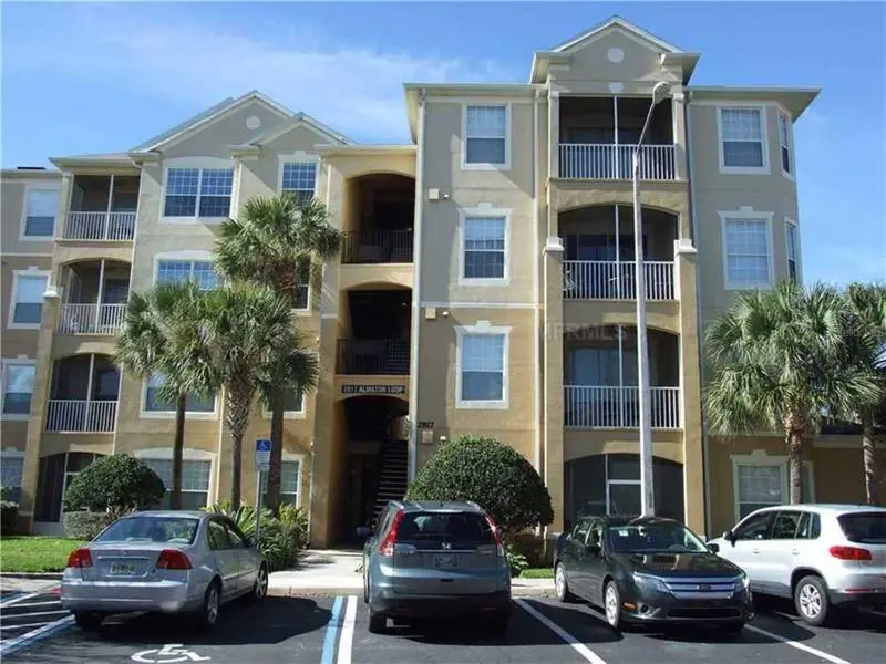 2817 Almaton Loop #304, FL