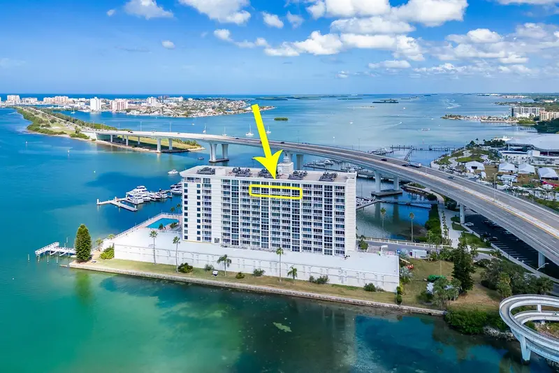 100 Pierce St #1205, FL