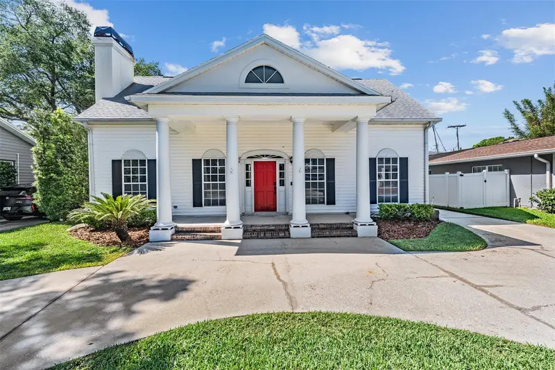 3220 W Bay Villa Ave, FL