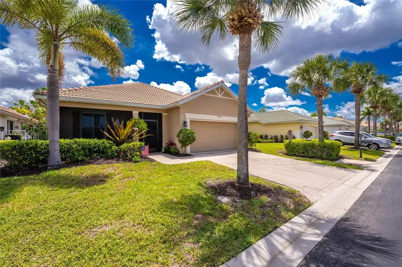 17839 Courtside Landings Cir, FL