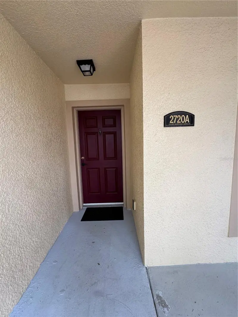 2720 Club Cortile Cir #A, FL