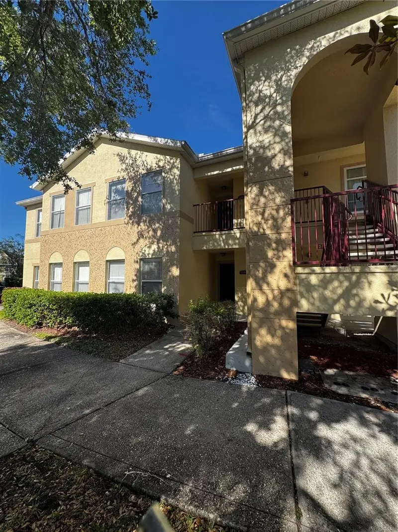 2720 Club Cortile Cir #A, FL