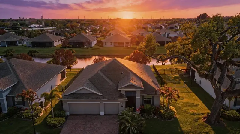 1650 Segovia Cir, FL