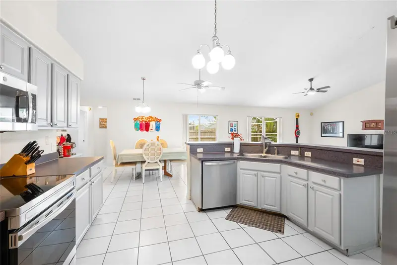 1839 Queen Palm Dr, FL