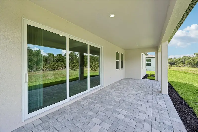 3693 142nd Ter E, FL