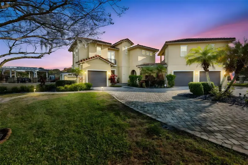 10517 Tarpon Springs Rd, FL