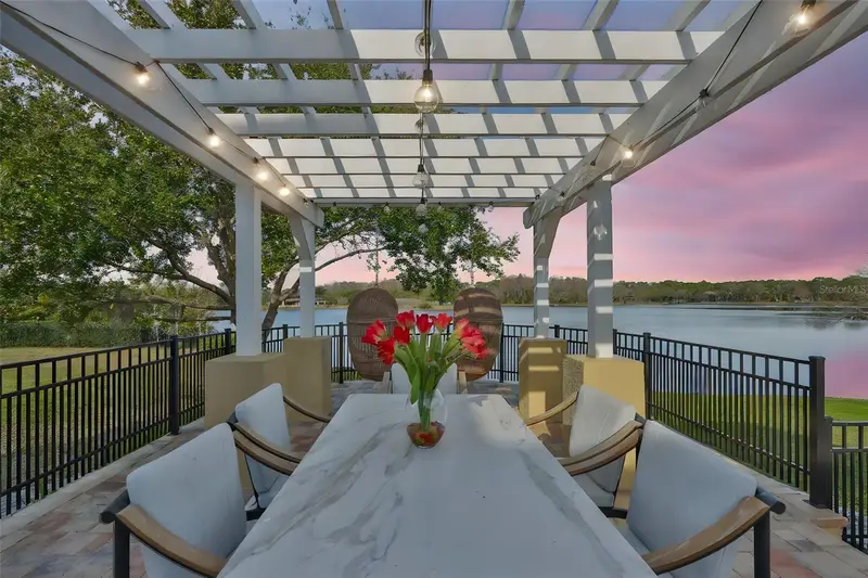 10517 Tarpon Springs Rd, FL