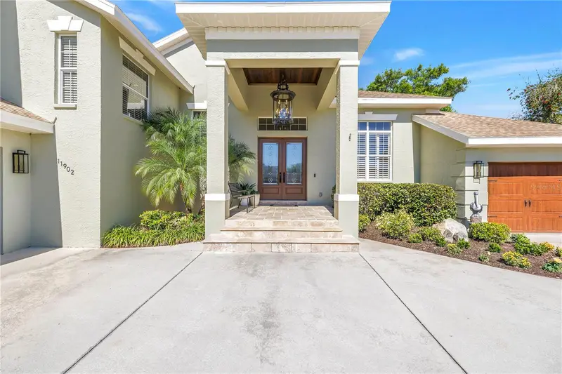 11902 Woodland Ter, FL