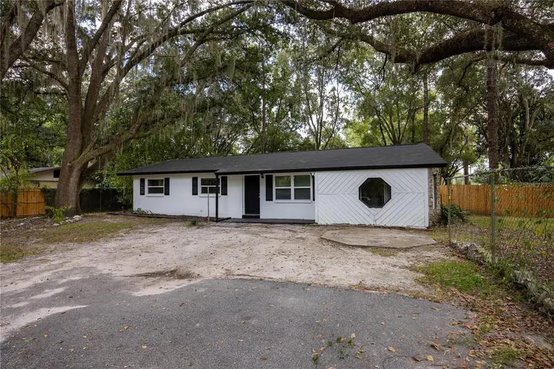 14637 Ne 145th Ave, FL