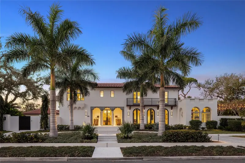 416 Brightwaters Blvd Ne, FL