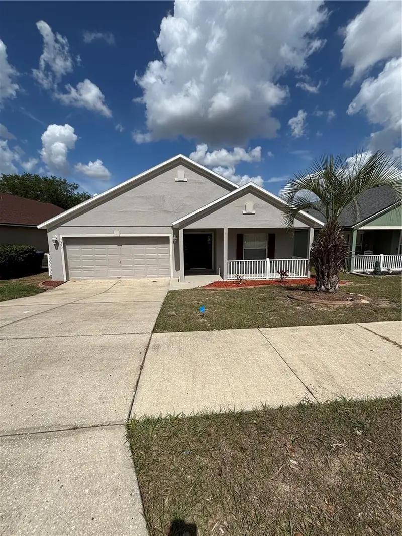 1063 Bluegrass Dr, FL