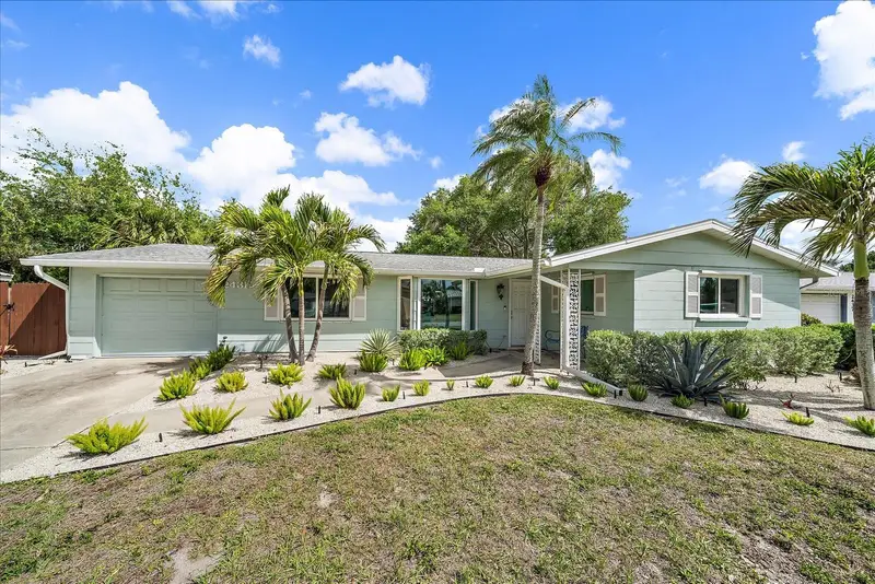 2431 Bispham Rd, FL
