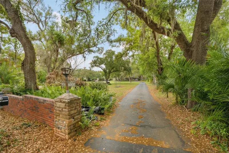 5924 River Ter, FL