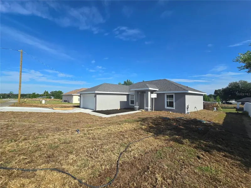 251 Chestnut Rd, FL