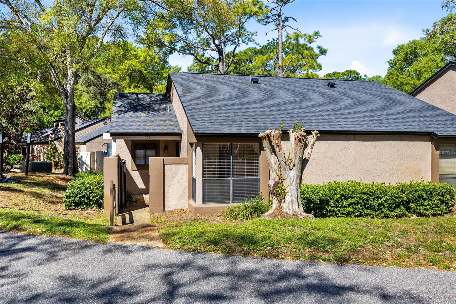 940 Douglas Ave ## 201, FL