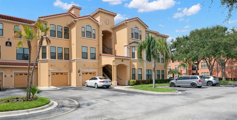 2724 Via Murano #638, FL