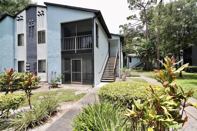185 Waterfall Way, FL
