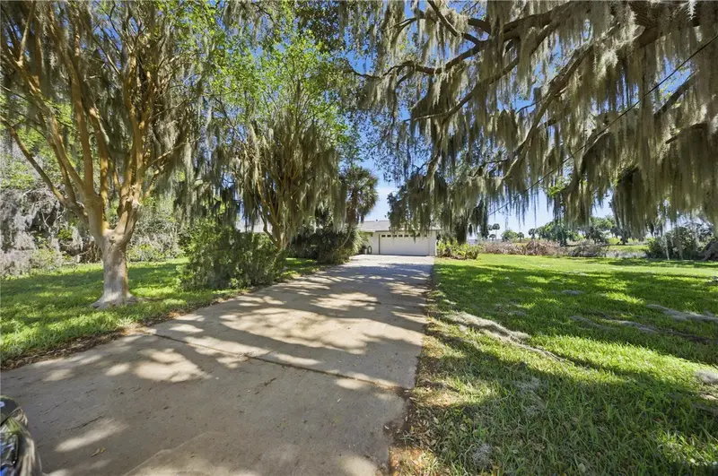21407 Nw 39th Ct, FL
