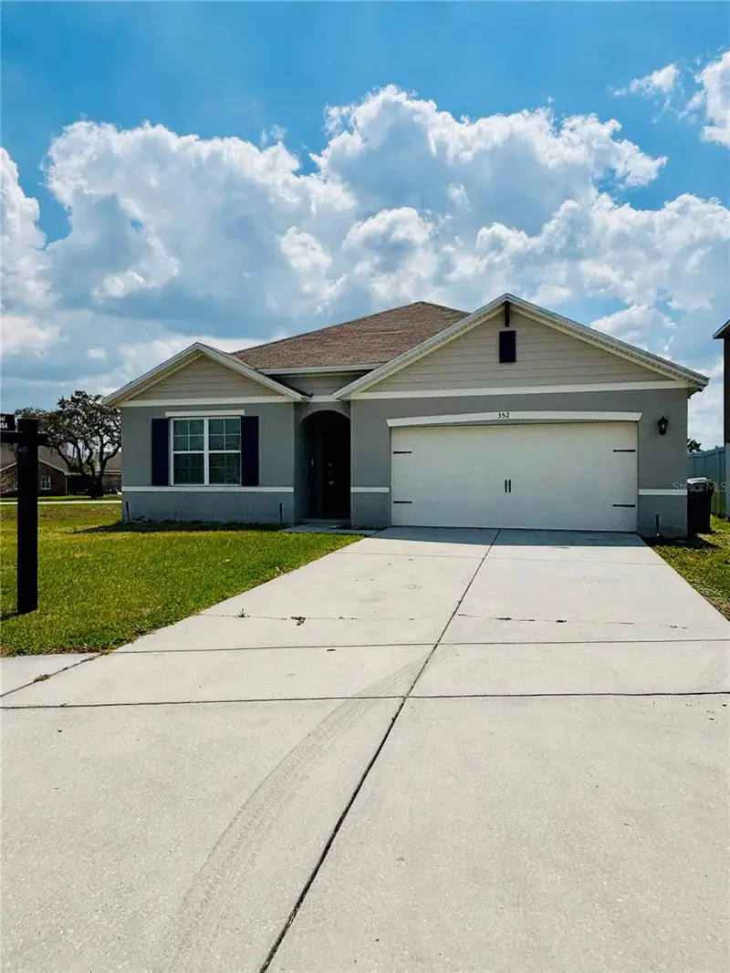 352 Alexzander Way, FL
