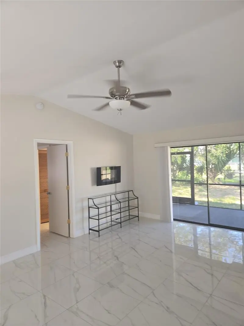 1805 Coral Point Dr, FL