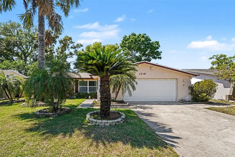 1538 S Lake Ave, FL