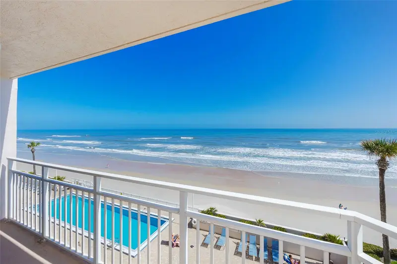2967 S Atlantic Ave #406, FL