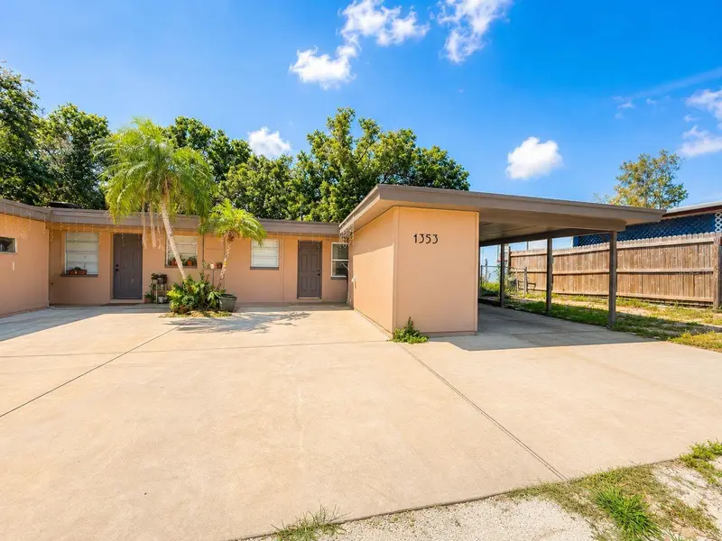 1353 Lakeview Rd, FL